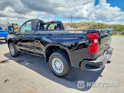 Drugie zdjęcie samochodu z przodu: 2026 CHEVROLET SILVERADO K1500 VIN:3GCNKAEK6TG329706 - miniatura