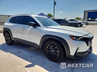 Czwarte zdjęcie samochodu z boku: 2025 MAZDA CX-50 PREFERRED VIN:7MMVABBM4SN360408 - miniatura