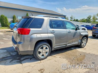 Trzecie zdjęcie samochodu z tyłu: 2012 GMC TERRAIN SLT VIN:2GKFLXE52C6373345 - miniatura
