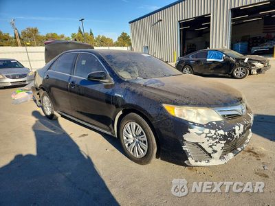 Czwarte zdjęcie samochodu z boku: 2013 TOYOTA CAMRY HYBRID LE VIN:4T1BD1FK9DU067766 - miniatura