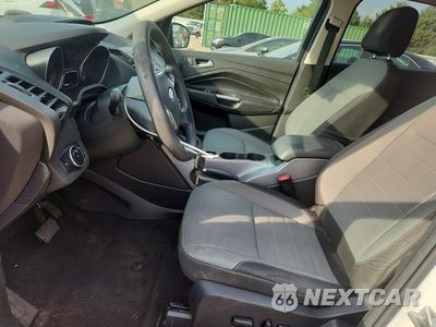 Zdjęcie 7 z 12 samochodu: 2016 FORD ESCAPE SE VIN:1FMCU0G9XGUC75315 - miniatura