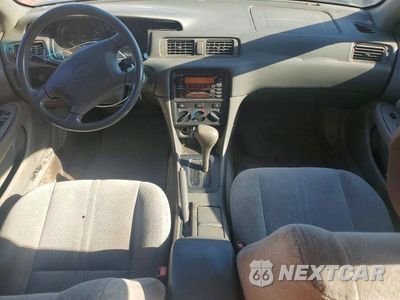 Zdjęcie 8 z 12 samochodu: 2000 TOYOTA CAMRY LE VIN:4T1BG22K4YU694576 - miniatura