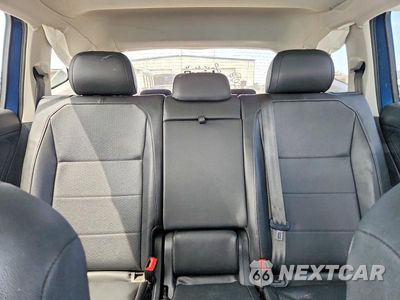 Zdjęcie 10 z 13 samochodu: 2019 VOLKSWAGEN TIGUAN SE VIN:3VV3B7AX1KM189397 - miniatura