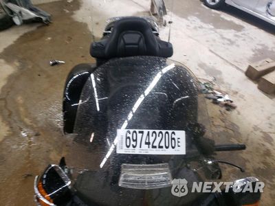 Piąte zdjęcie samochodu w środku: 2002 HONDA GL1800 VIN:1HFSC47032A109181 - miniatura
