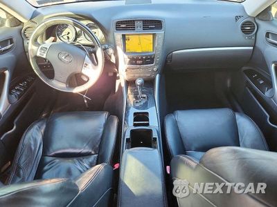 Zdjęcie 8 z 13 samochodu: 2011 LEXUS IS 250 VIN:JTHCF5C28B5048100 - miniatura