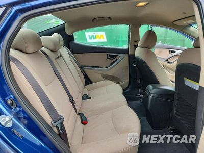 Zdjęcie 10 z 12 samochodu: 2015 HYUNDAI ELANTRA SE VIN:5NPDH4AE3FH591979 - miniatura