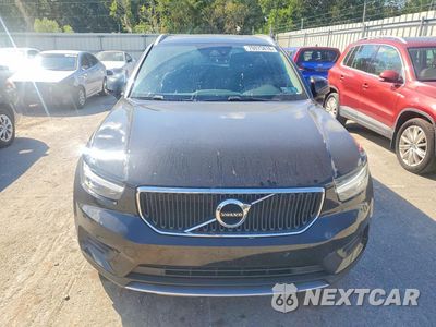 Piąte zdjęcie samochodu w środku: 2019 VOLVO XC40 T5 MOMENTUM VIN:YV4162UK6K2155862 - miniatura