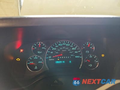 Zdjęcie 9 z 13 samochodu: 2014 CHEVROLET EXPRESS G1500 VIN:1GCSHAF40E1124725 - miniatura