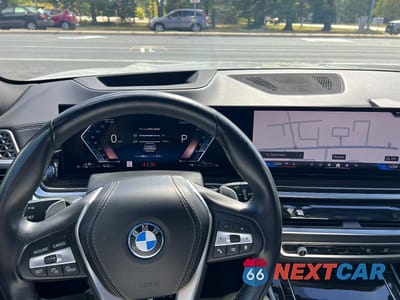 Zdjęcie 7 z 10 samochodu: 2025 BMW X5 XDRIVE50E VIN:5UX43EU06S9X96279 - miniatura