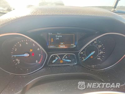 Zdjęcie 9 z 13 samochodu: 2015 FORD FOCUS TITANIUM VIN:1FADP3J25FL259143 - miniatura