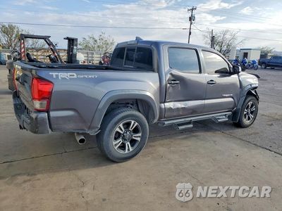 Trzecie zdjęcie samochodu z tyłu: 2016 TOYOTA TACOMA TRD SPORT VIN:5TFAZ5CN1GX008401 - miniatura