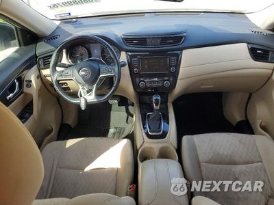 Zdjęcie 8 z 13 samochodu: 2020 NISSAN ROGUE SV VIN:JN8AT2MTXLW015204 - miniatura