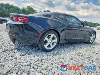 Trzecie zdjęcie samochodu z tyłu: 2019 CHEVROLET CAMARO LS VIN:1G1FB1RS3K0153790 - miniatura