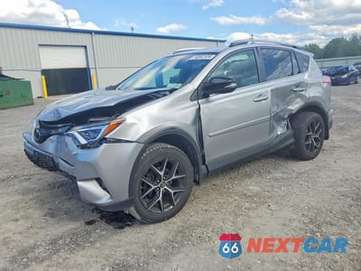 2017 TOYOTA RAV4 SE 2T3JFREV0HW671963 - główne zdjęcie licytacji z USA - miniatura