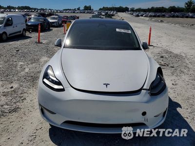 Piąte zdjęcie samochodu w środku: 2022 TESLA MODEL Y VIN:7SAYGDEE5NF385822 - miniatura