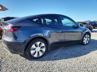 Trzecie zdjęcie samochodu z tyłu: 2024 TESLA MODEL Y VIN:7SAYGDEE9RA236560 - miniatura