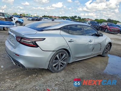 Trzecie zdjęcie samochodu z tyłu: 2020 NISSAN MAXIMA SL VIN:1N4AA6DV8LC372527 - miniatura