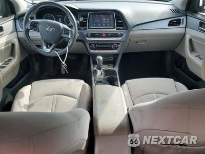 Zdjęcie 8 z 12 samochodu: 2018 HYUNDAI SONATA SEL VIN:5NPE34AF7JH684542 - miniatura