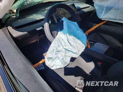Zdjęcie 8 z 13 samochodu: 2026 TESLA MODEL Y VIN:7SAYGDEE6TF574203 - miniatura