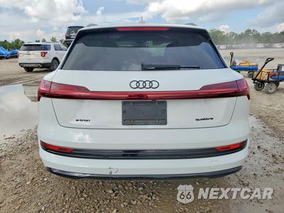 Zdjęcie 6 z 13 samochodu: 2023 AUDI E-TRON PREMIUM PLUS VIN:WA1LAAGE1PB009347 - miniatura