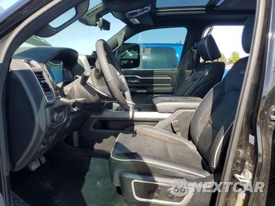 Zdjęcie 7 z 12 samochodu: 2025 RAM 1500 LARAMIE VIN:1C6SRFRP0SN557604 - miniatura