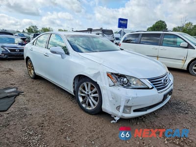 Czwarte zdjęcie samochodu z boku: 2010 LEXUS ES 350 VIN:JTHBK1EG7A2397113 - miniatura