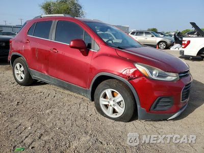 Czwarte zdjęcie samochodu z boku: 2019 CHEVROLET TRAX 1LT VIN:3GNCJLSB1KL116444 - miniatura