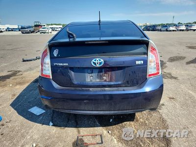 Zdjęcie 6 z 12 samochodu: 2015 TOYOTA PRIUS TWO VIN:JTDKN3DU9F0430658 - miniatura