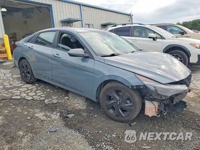 Czwarte zdjęcie samochodu z boku: 2023 HYUNDAI ELANTRA SEL VIN:KMHLM4AG9PU440558 - miniatura