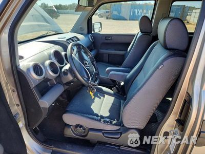 Zdjęcie 7 z 12 samochodu: 2004 HONDA ELEMENT EX VIN:5J6YH28694L039815 - miniatura