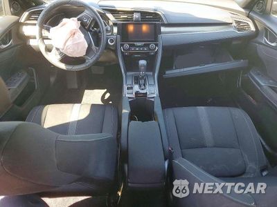Zdjęcie 8 z 13 samochodu: 2018 HONDA CIVIC EX VIN:SHHFK7H56JU219236 - miniatura
