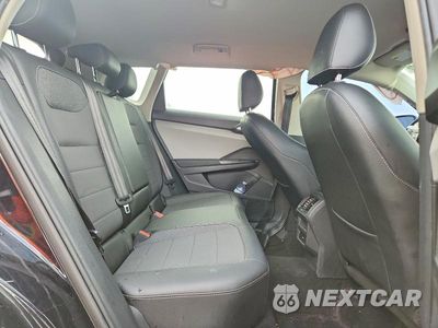 Zdjęcie 11 z 13 samochodu: 2022 VOLKSWAGEN TAOS SE VIN:3VVRX7B28NM020920 - miniatura