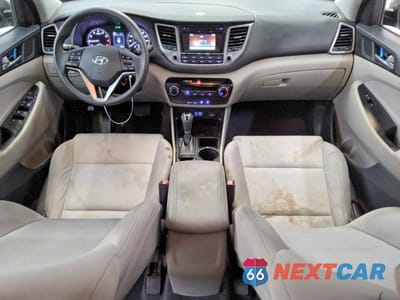 Zdjęcie 8 z 13 samochodu: 2016 HYUNDAI TUCSON SE VIN:KM8J33A48GU196573 - miniatura