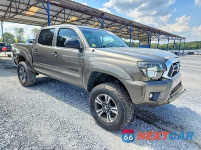 Czwarte zdjęcie samochodu z boku: 2015 TOYOTA TACOMA DOUBLE CAB PRERUNNER VIN:5TFJX4GN1FX048907 - miniatura