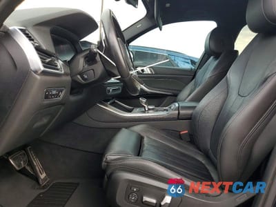 Zdjęcie 7 z 13 samochodu: 2019 BMW X5 XDRIVE40I VIN:5UXCR6C52KLL03892 - miniatura