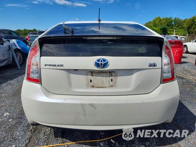 Zdjęcie 6 z 12 samochodu: 2013 TOYOTA PRIUS FIVE VIN:JTDKN3DU3D5546132 - miniatura