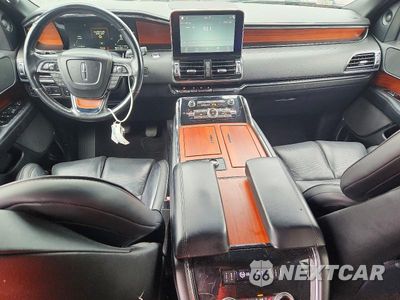 Zdjęcie 8 z 14 samochodu: 2018 LINCOLN NAVIGATOR SELECT VIN:5LMJJ2HT1JEL08416 - miniatura