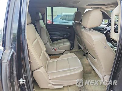 Zdjęcie 11 z 13 samochodu: 2017 CHEVROLET SUBURBAN K1500 LT VIN:1GNSKHKC0HR277111 - miniatura