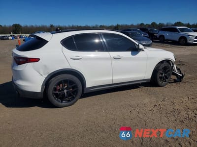 Trzecie zdjęcie samochodu z tyłu: 2019 ALFA ROMEO STELVIO TI VIN:ZASPAKBN1K7C30566 - miniatura