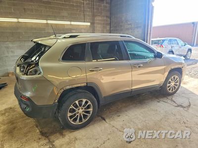 Trzecie zdjęcie samochodu z tyłu: 2019 JEEP CHEROKEE LATITUDE PLUS VIN:1C4PJMLB3KD186354 - miniatura