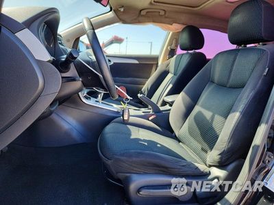 Zdjęcie 7 z 13 samochodu: 2014 NISSAN SENTRA SR VIN:3N1AB7AP2EL635348 - miniatura