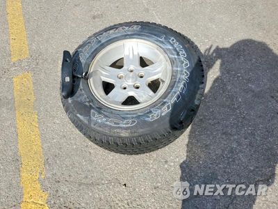 Zdjęcie 13 z 14 samochodu: 2004 JEEP WRANGLER / TJ SPORT VIN:1J4FA49S94P718270 - miniatura