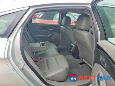 Zdjęcie 10 z 12 samochodu: 2018 CHEVROLET IMPALA LT VIN:2G1105S33J9160026 - miniatura