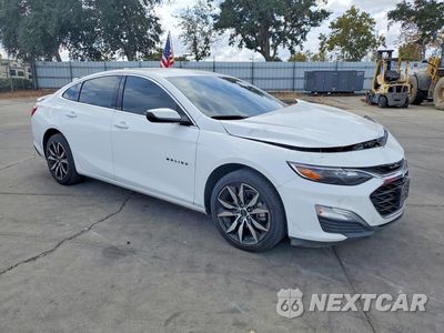 Czwarte zdjęcie samochodu z boku: 2023 CHEVROLET MALIBU RS VIN:1G1ZG5ST6PF123972 - miniatura
