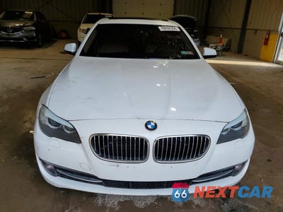 Piąte zdjęcie samochodu w środku: 2011 BMW 5ER I VIN:WBAFR1C59BC260425 - miniatura