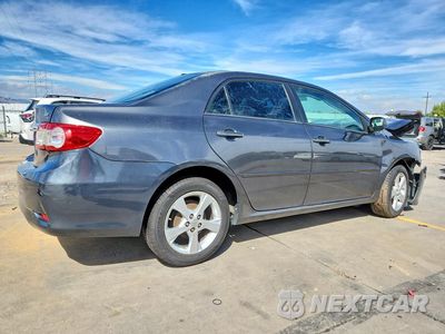 Trzecie zdjęcie samochodu z tyłu: 2011 TOYOTA COROLLA LE VIN:2T1BU4EE9BC541985 - miniatura