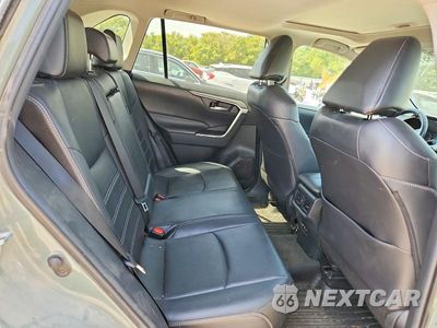 Zdjęcie 11 z 13 samochodu: 2021 TOYOTA RAV4 XLE PREMIUM VIN:2T3C1RFV7MW135561 - miniatura
