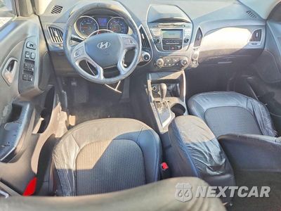 Zdjęcie 8 z 13 samochodu: 2011 HYUNDAI TUCSON GLS VIN:KM8JU3AC7BU300659 - miniatura