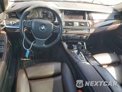 Zdjęcie 8 z 12 samochodu: 2015 BMW 528 XI VIN:WBA5A7C5XFD621960 - miniatura