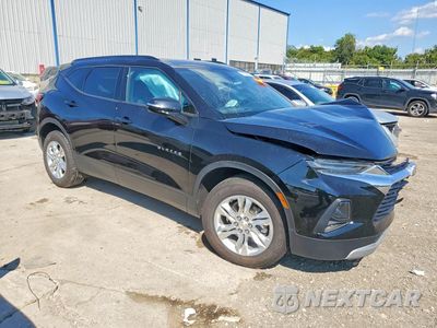 Czwarte zdjęcie samochodu z boku: 2019 CHEVROLET BLAZER 2LT VIN:3GNKBGRS6KS663544 - miniatura